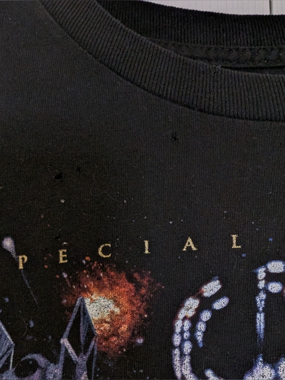 100% Cotton Distressed Star Wars Men’s Tee Size S The Empire Strikes Back Vader - Picture 10 of 10